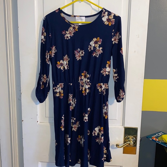 NWT French Grey dress L Stitch Fix! NWT French Grey dress L Stitch Fix!